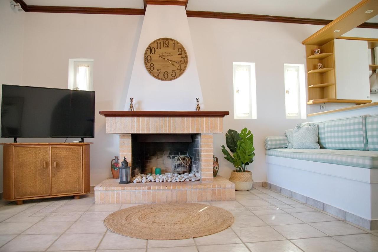 ספצס Aroura Homes 4Br Beachfront Villa מראה חיצוני תמונה