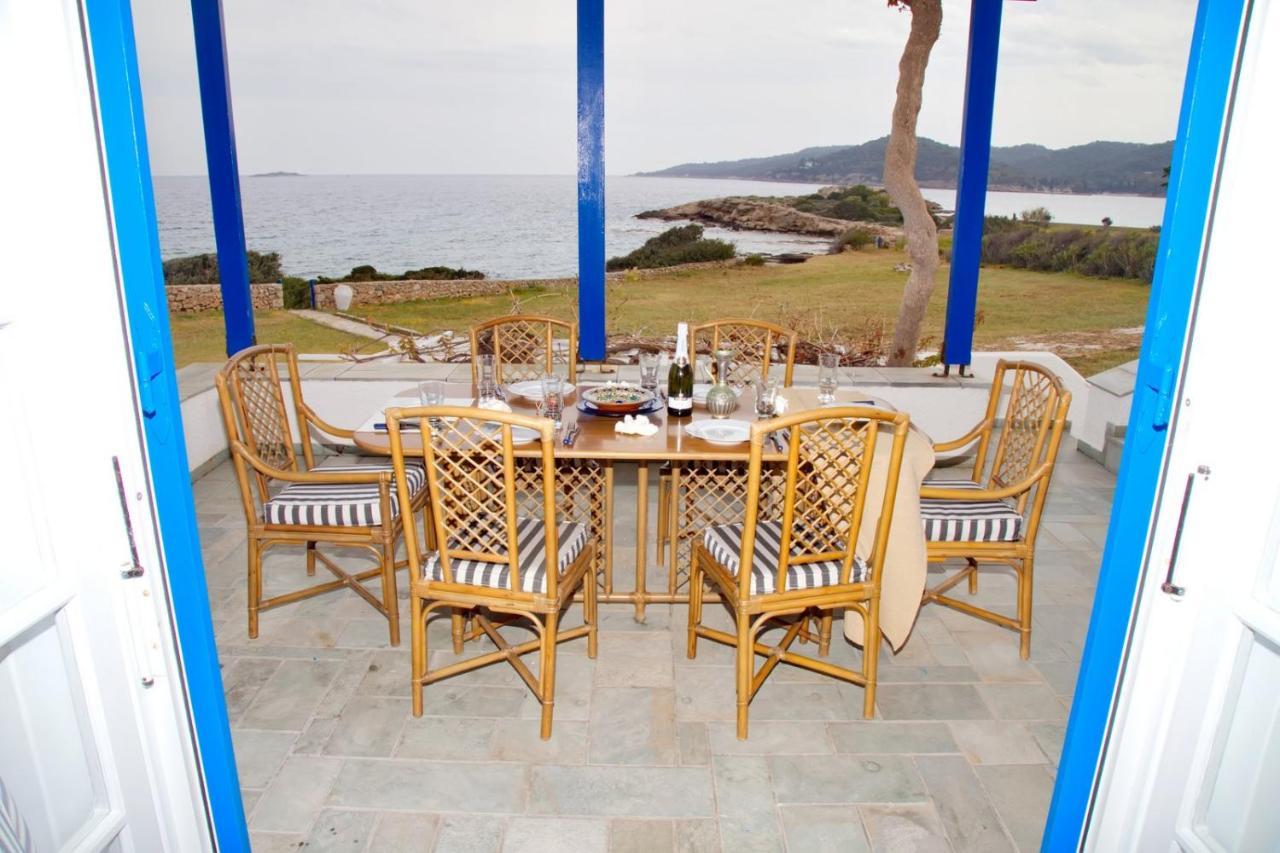 ספצס Aroura Homes 4Br Beachfront Villa מראה חיצוני תמונה