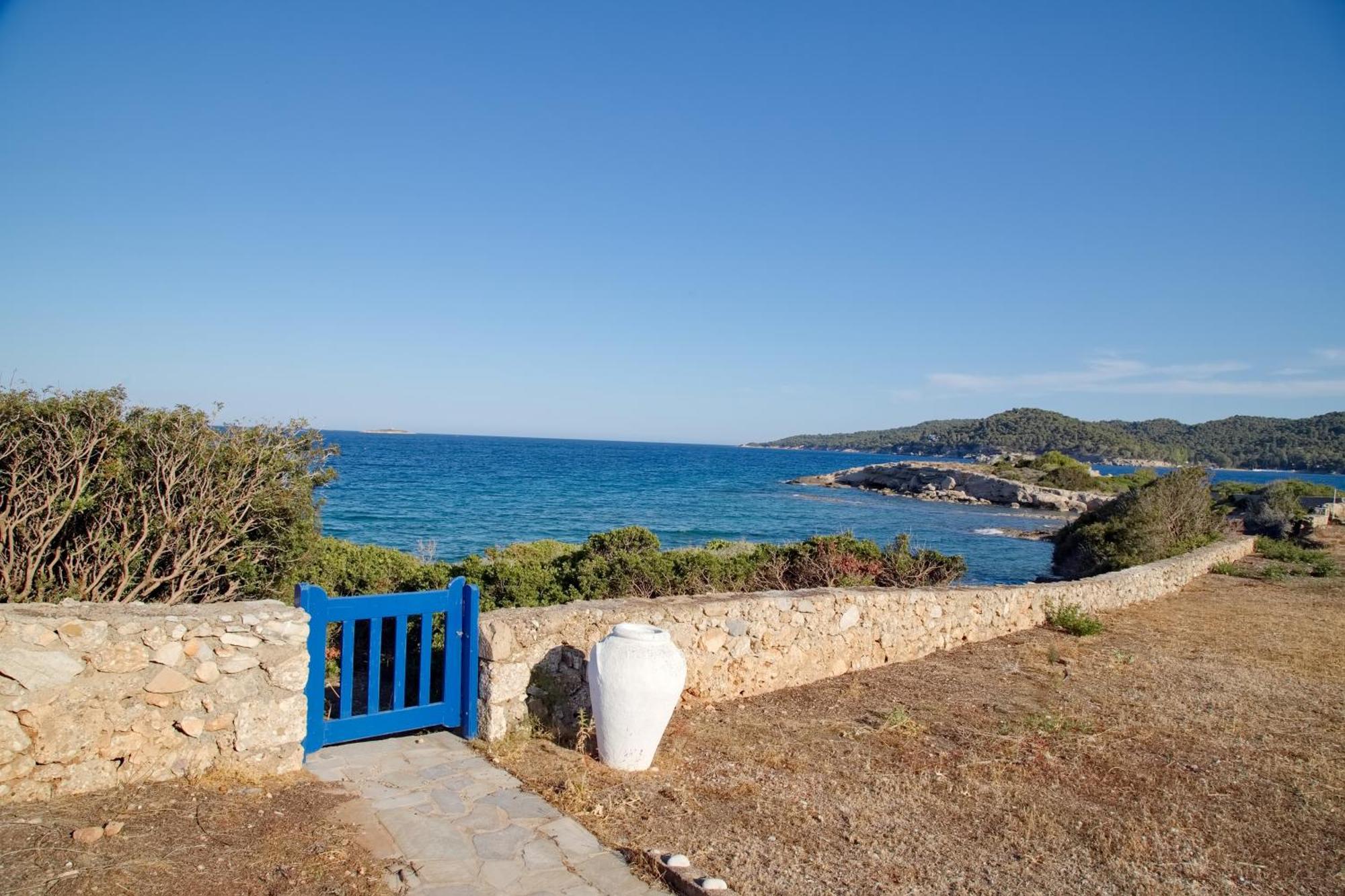 ספצס Aroura Homes 4Br Beachfront Villa מראה חיצוני תמונה